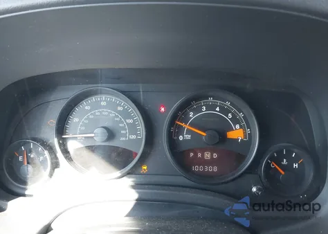 2017 Jeep Compass Sport Fwd z USA, uszkodzony, nr VIN 1C4NJCBA3HD185854